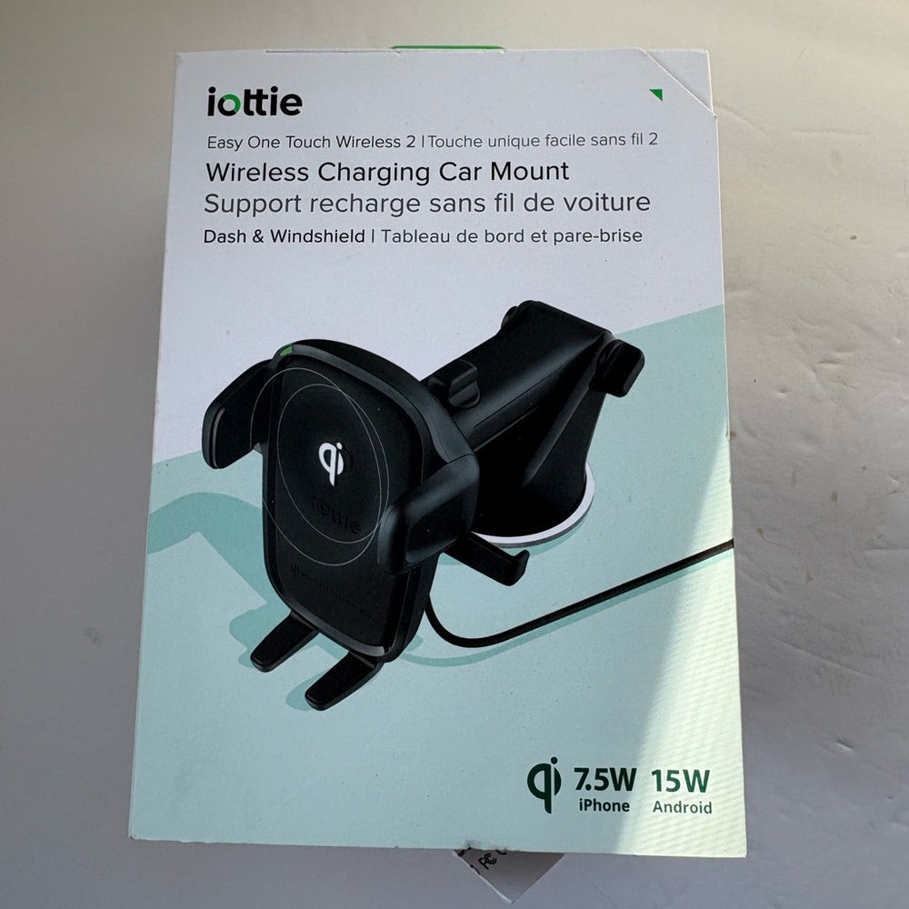 Brand New iOttie Easy One Touch Wireless 2 Car Mount 10W Qi Wireless Charging